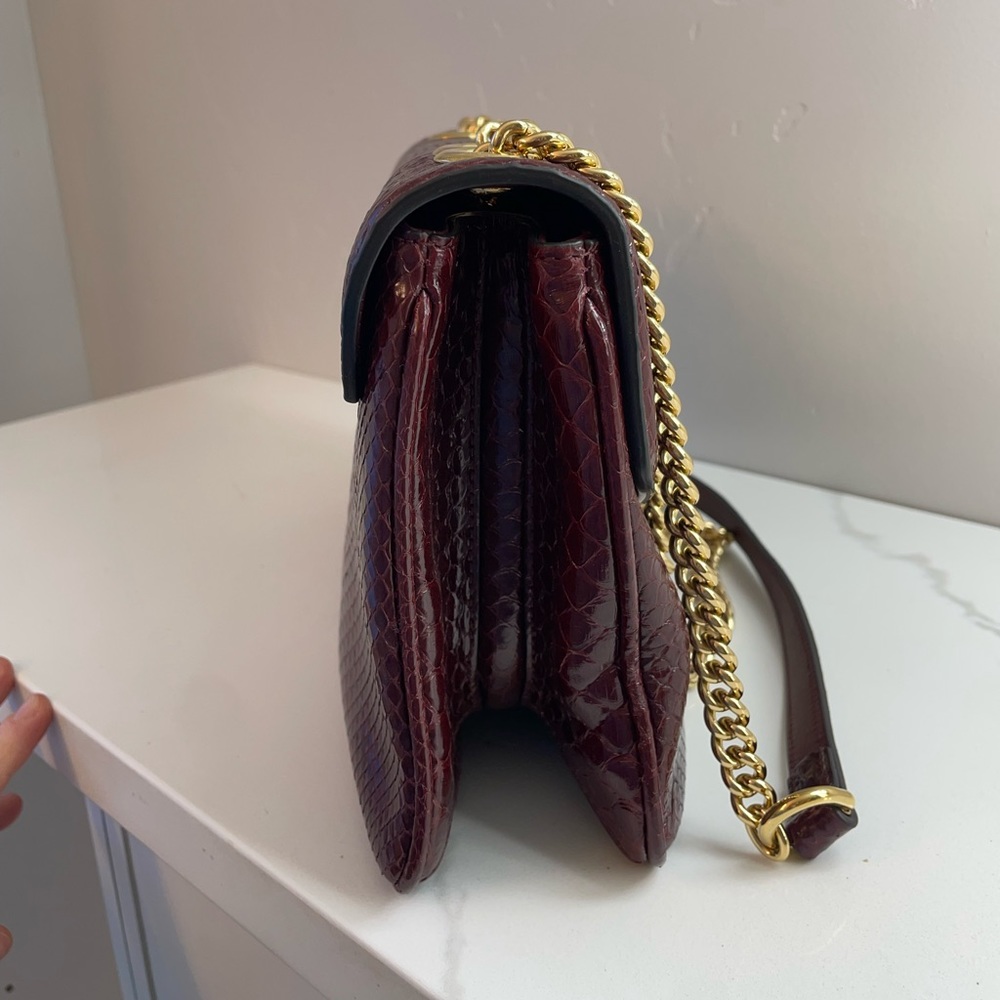 Gucci NWOT Rajah Red Python Shoulder Flap Bag - Picture 3 of 16